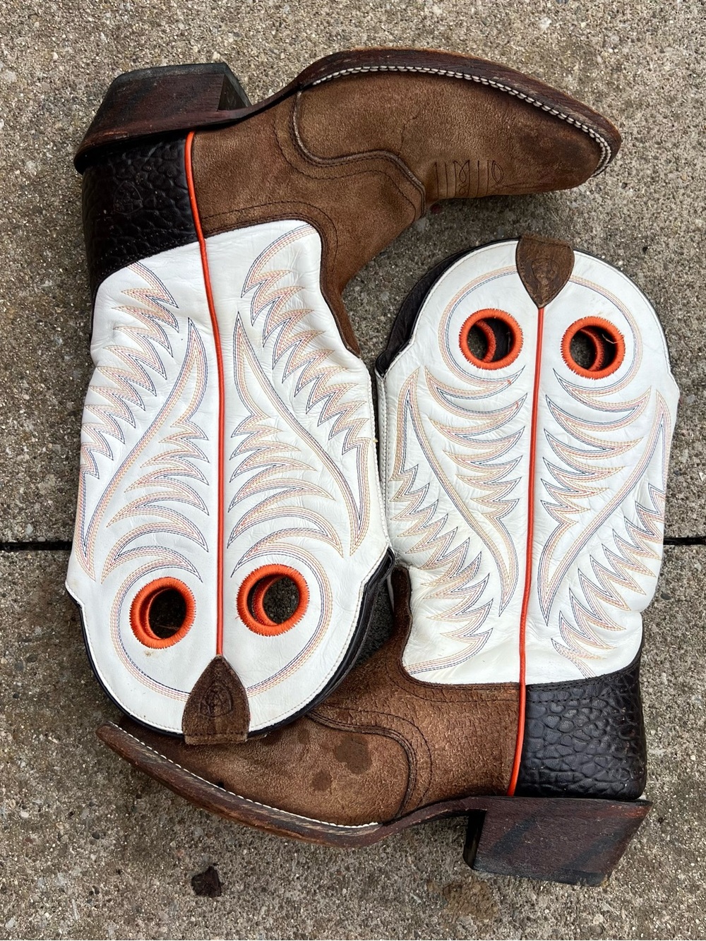 White & Brown Western Ariat Cowboy Boots with Orange Accents